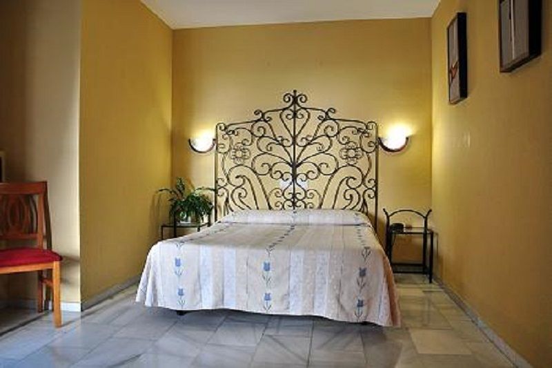 Hostal El Triunfo Кордоба Екстериор снимка